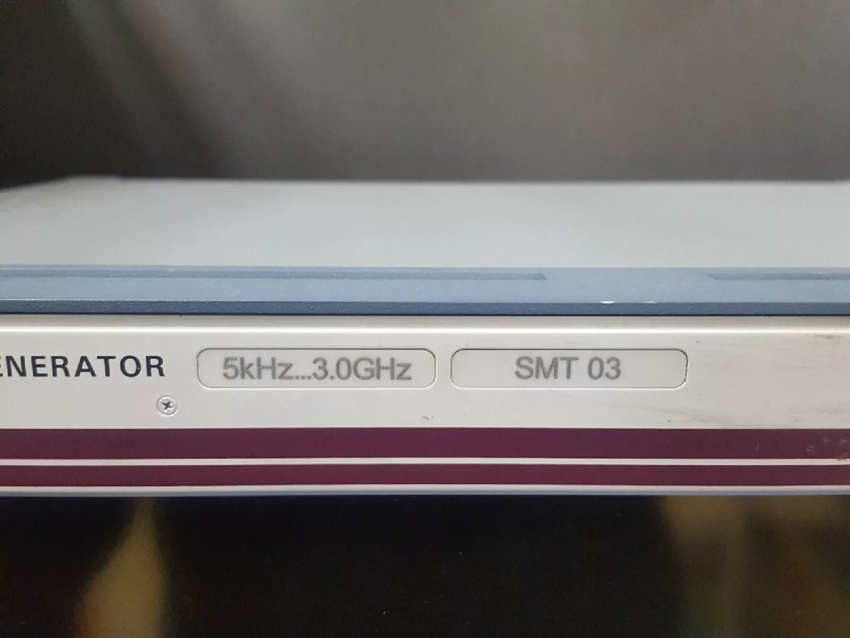 Rohde&Schwarz SMT03 Signal Generator 5kHz-3GHz (for parts or not working) [v1223893535]