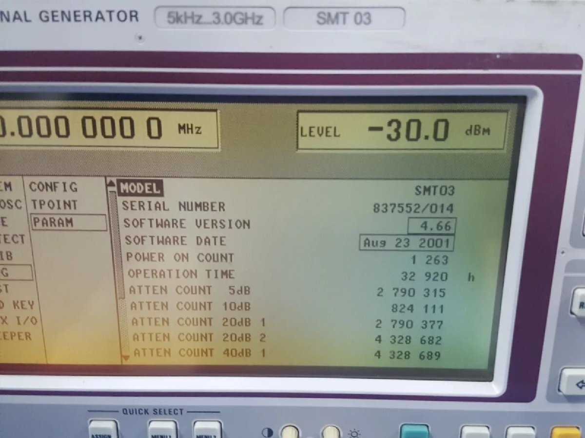 Rohde&Schwarz SMT03 Signal Generator 5kHz-3GHz (for parts or not working) [v1223893535]