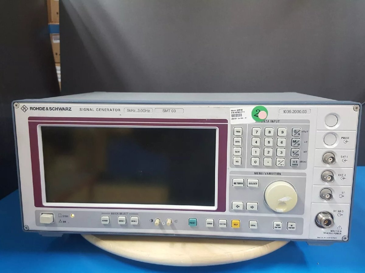 Rohde&Schwarz SMT03 Signal Generator 5kHz-3GHz (for parts or not working) [v1223893535]