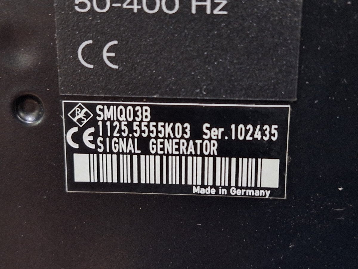 R&S SMIQ03B Signal Generator 300kHz-3.3GHz (for parts or not working) [v1224155308]