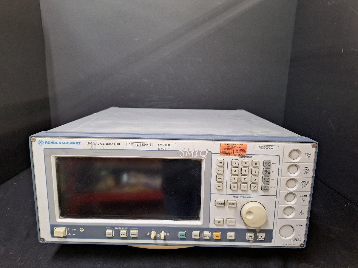 R&S SMIQ03B Signal Generator 300kHz-3.3GHz (for parts or not working) [v1224155308]