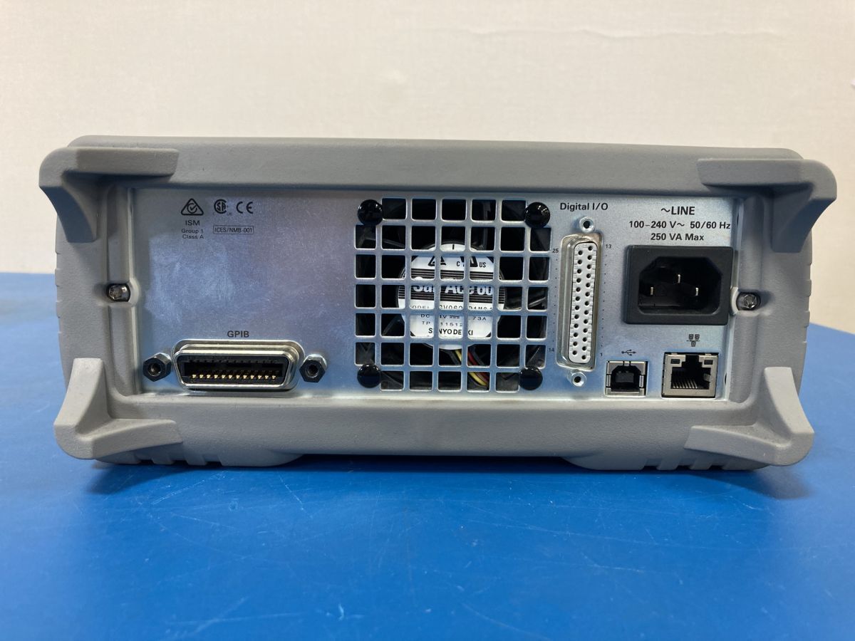 Keysight B2901A Source Measure Unit with S4W04 TRX Cable [n1226380720]