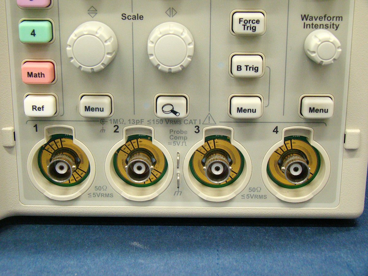 Tektronix TDS3034C Digital Oscilloscope 300MHz 2.5GS/s [s1226713310]