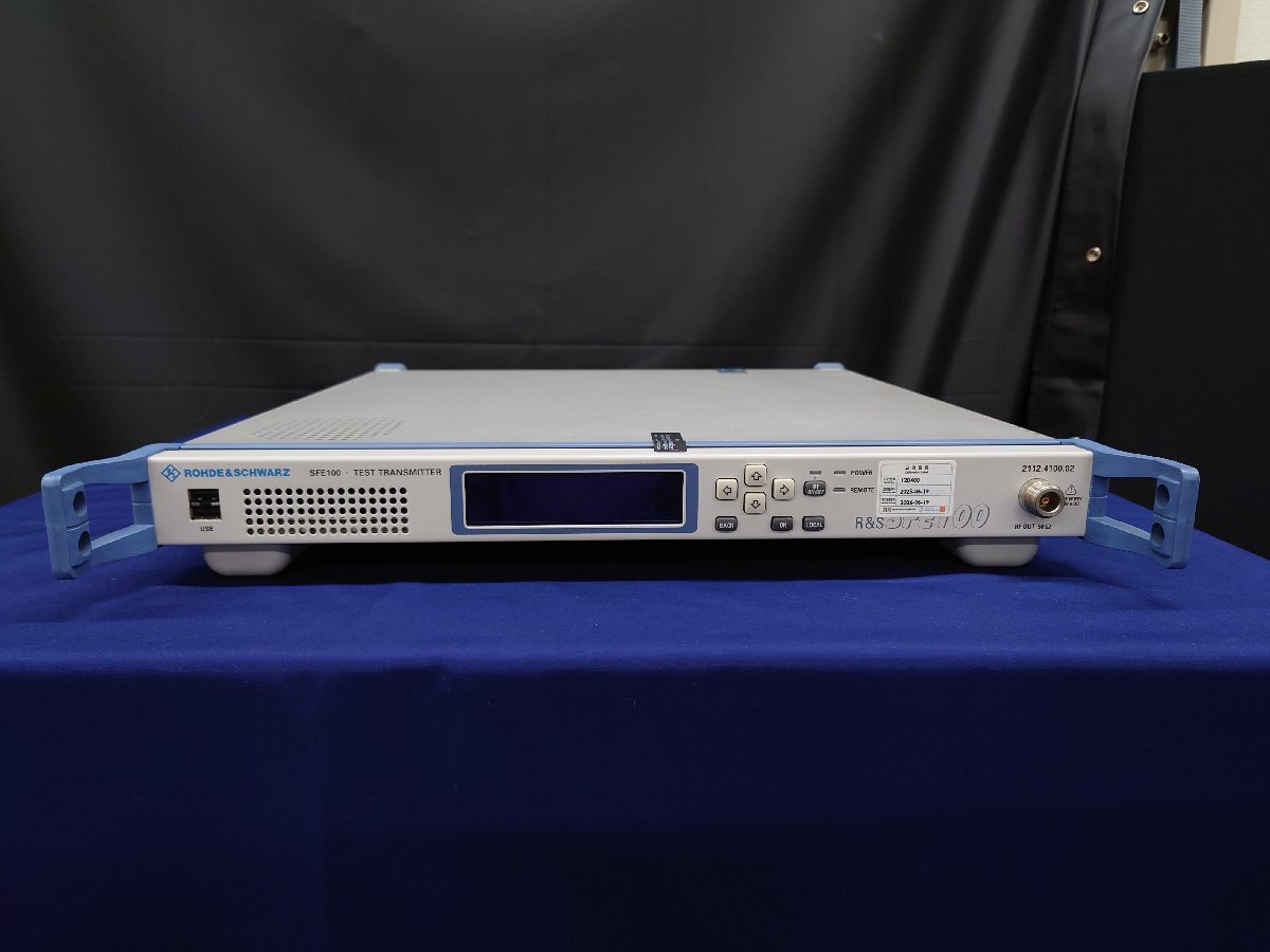 Rohde & Schwarz SFE100 Test Transmitter [j1227304847]