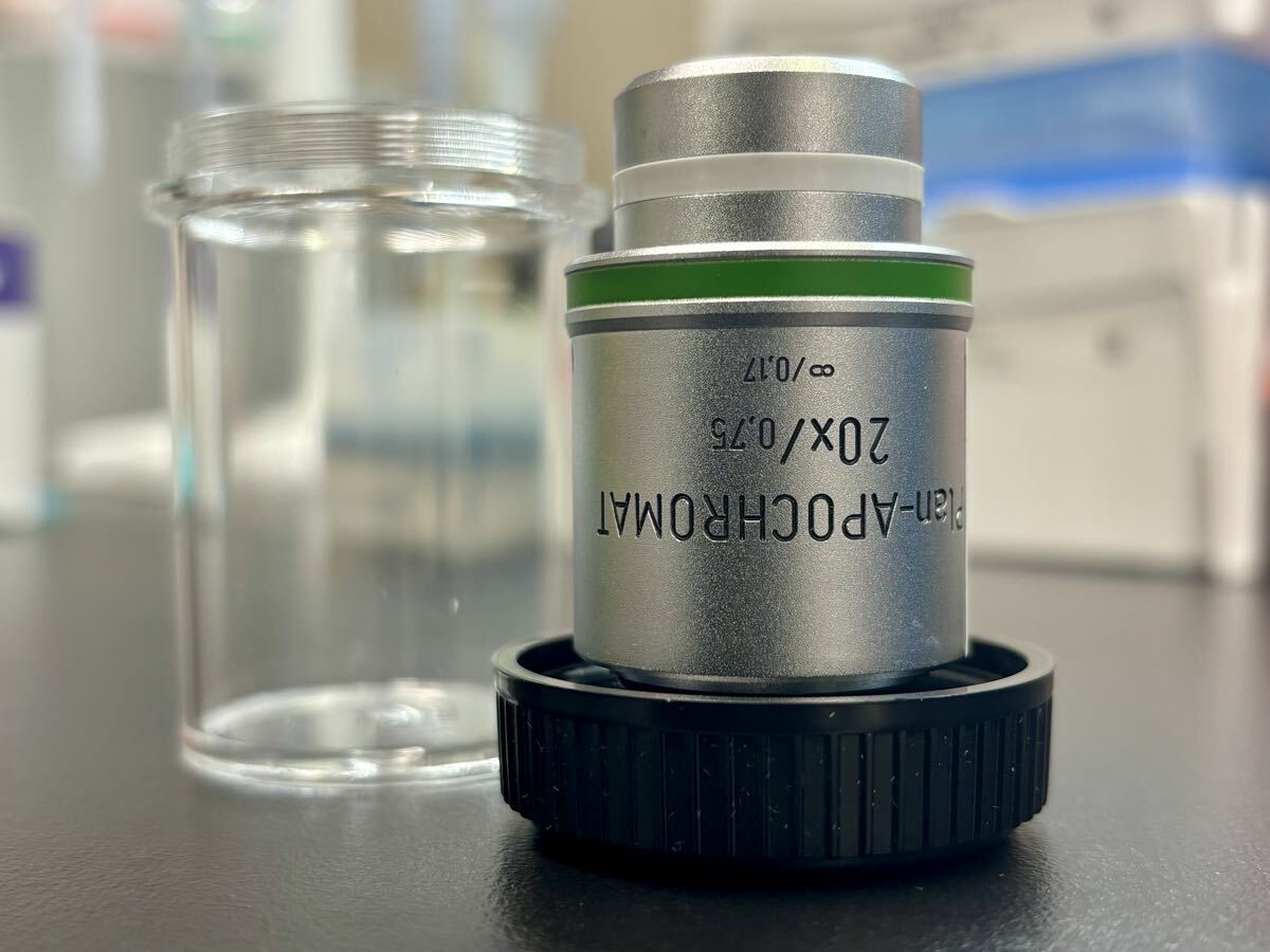 ZEISS Plan-APOCHROMAT 20x/0.75 Objective Lens with Case (as-is) [e1228517240]