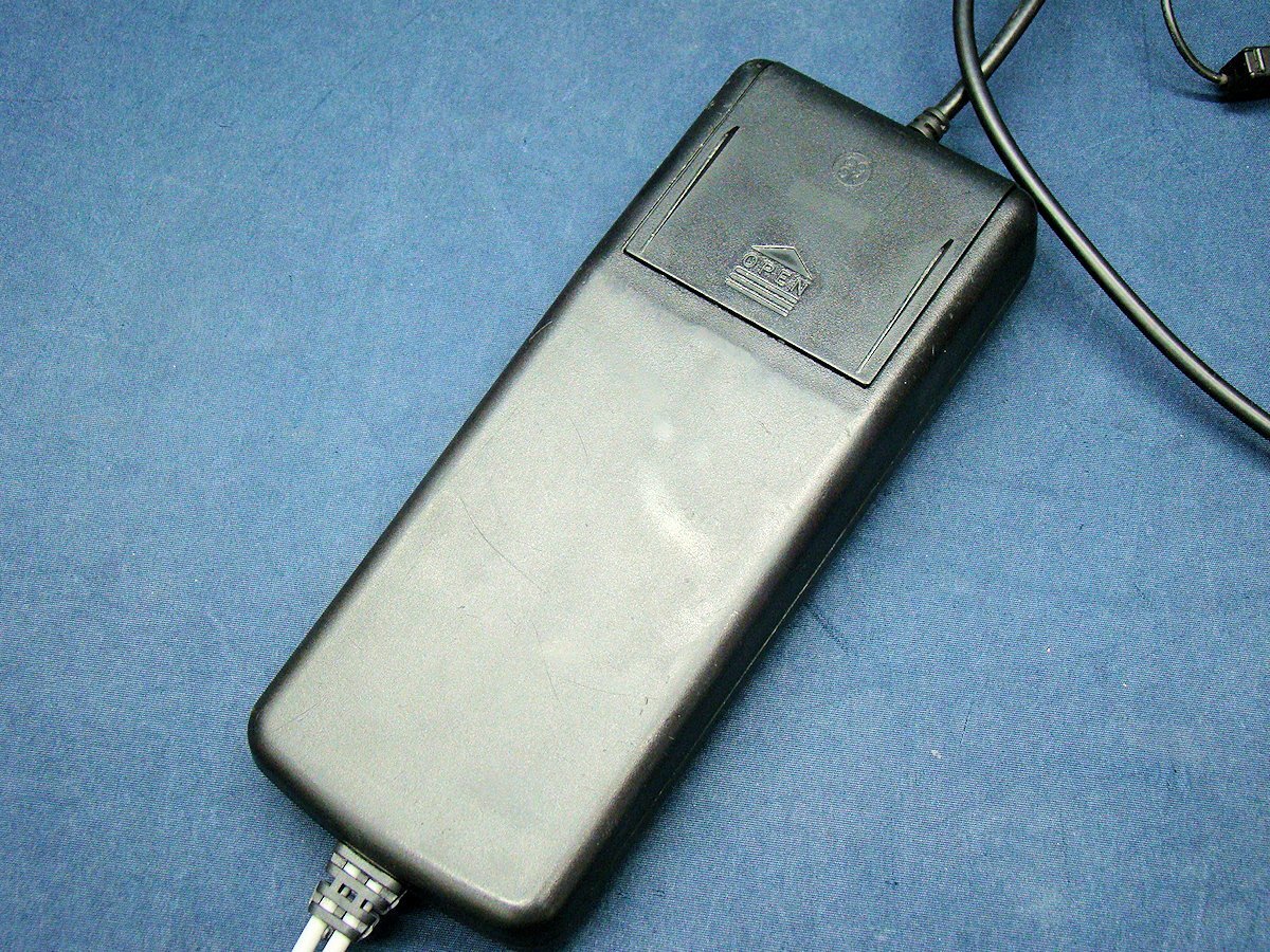 Yokogawa 701926 High Voltage Differential Probe 50MHz 1000:1 [k1229659029]