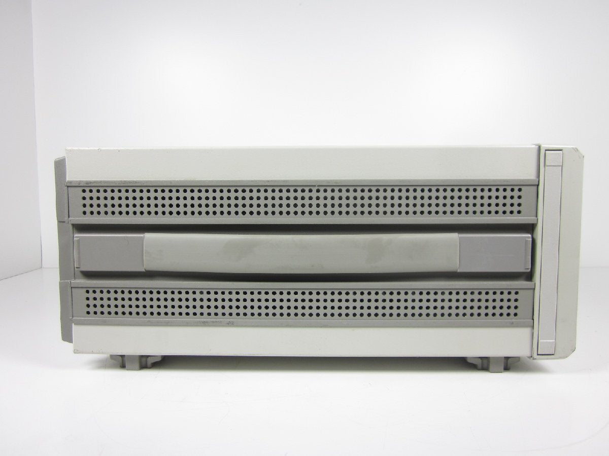 Shibasoku TG19CB Test Signal Generator [l1230694821]
