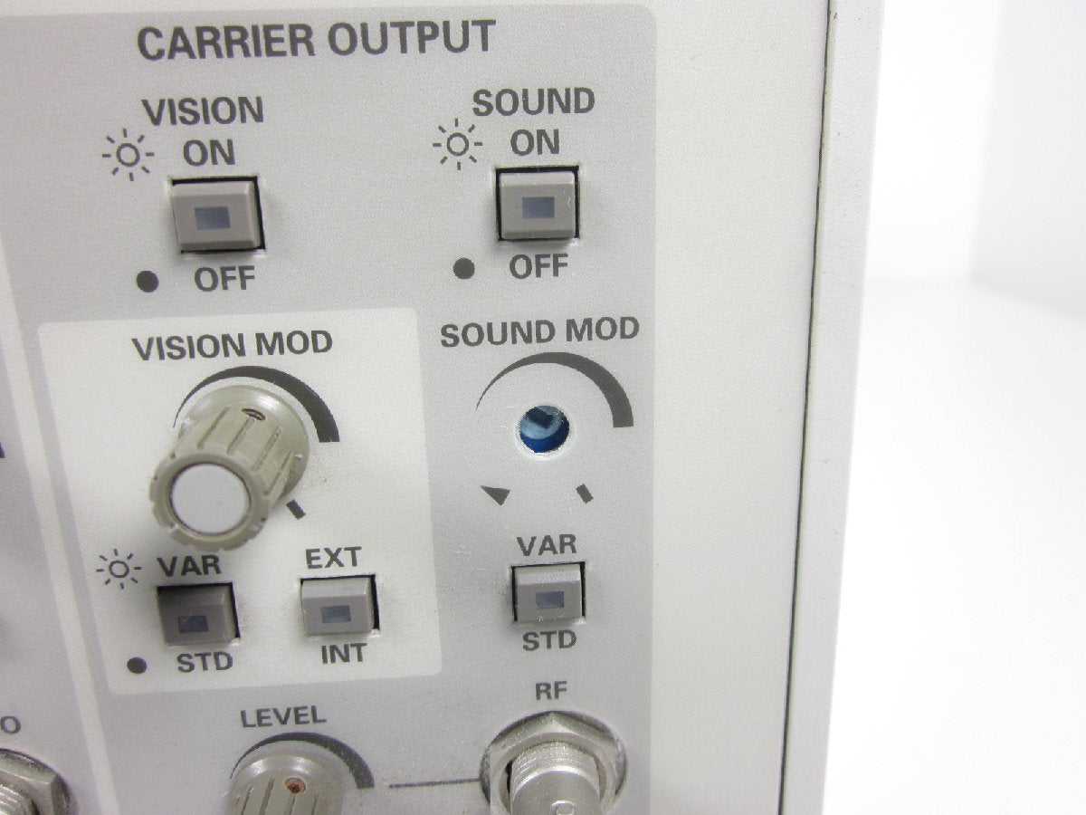 Shibasoku TG19CB Test Signal Generator [l1230694821]