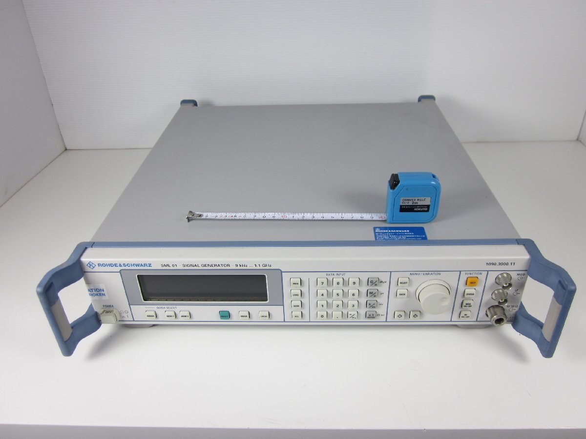 Rohde & Schwarz SML01 Signal Generator 9kHz-1.1GHz [q1230810921]