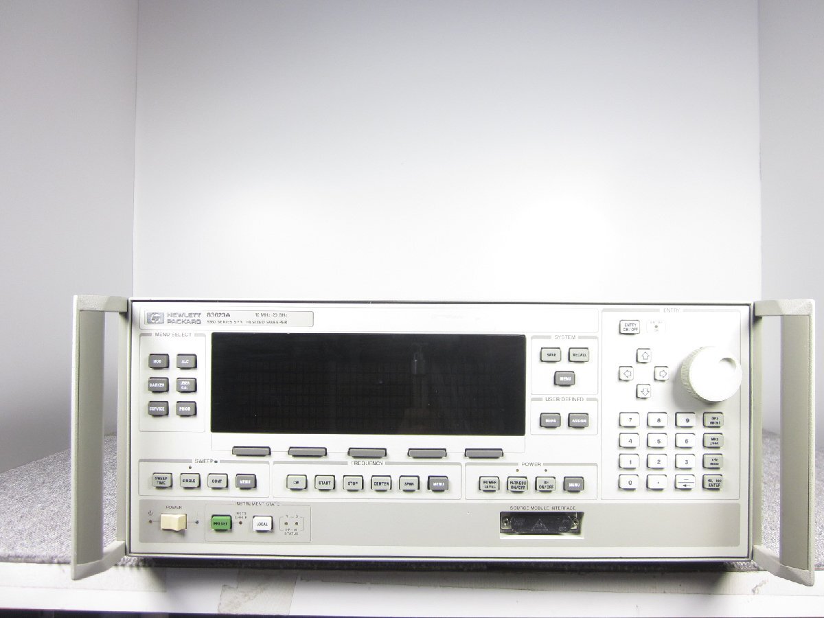 HP 83623A Synthesized Sweep Generator 10MHz-20GHz [u1230818329]