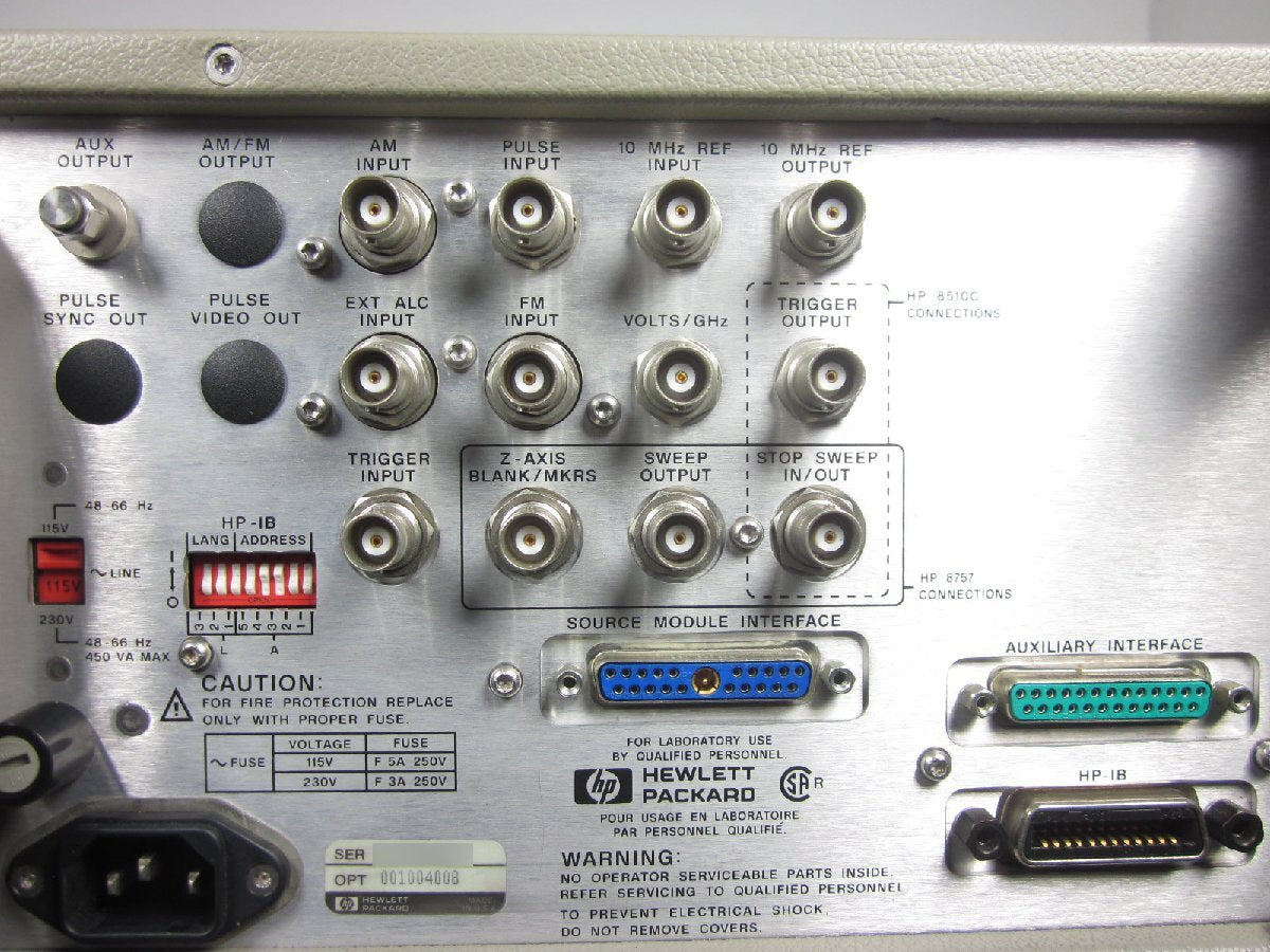 HP 83623A Synthesized Sweep Generator 10MHz-20GHz [u1230818329]