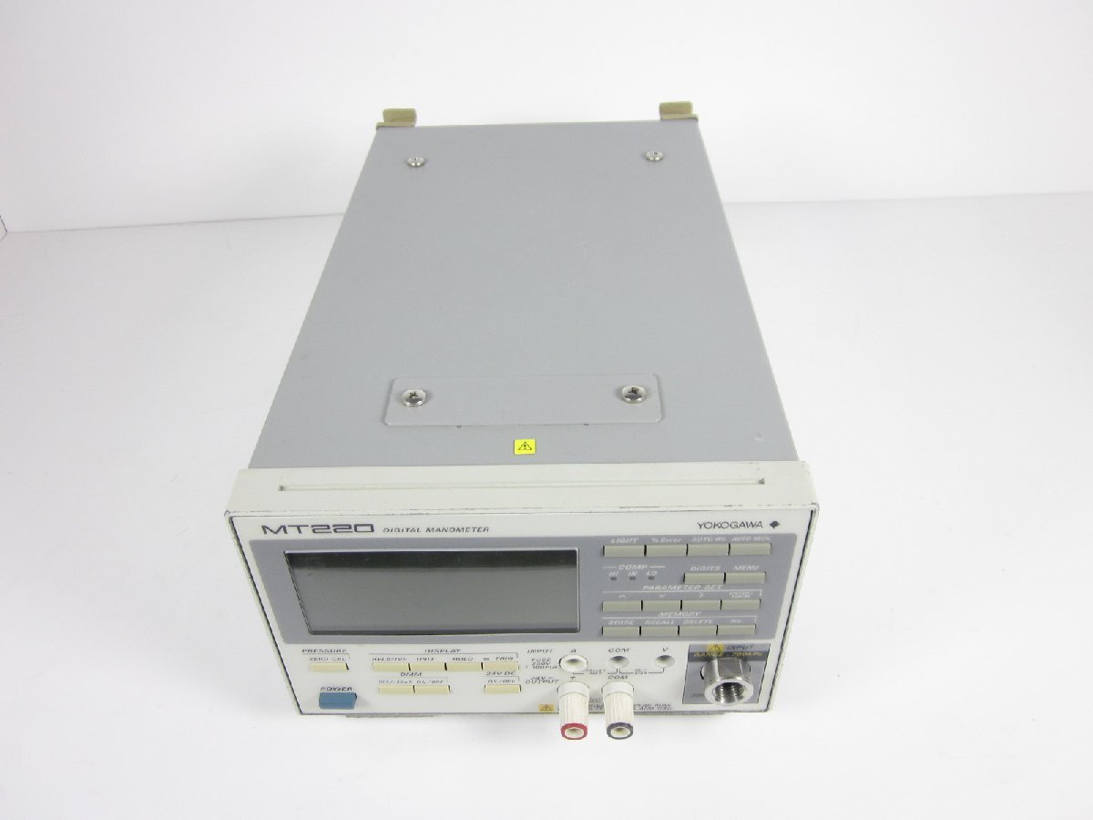 Yokogawa MT220 Digital Manometer [v1230820381]