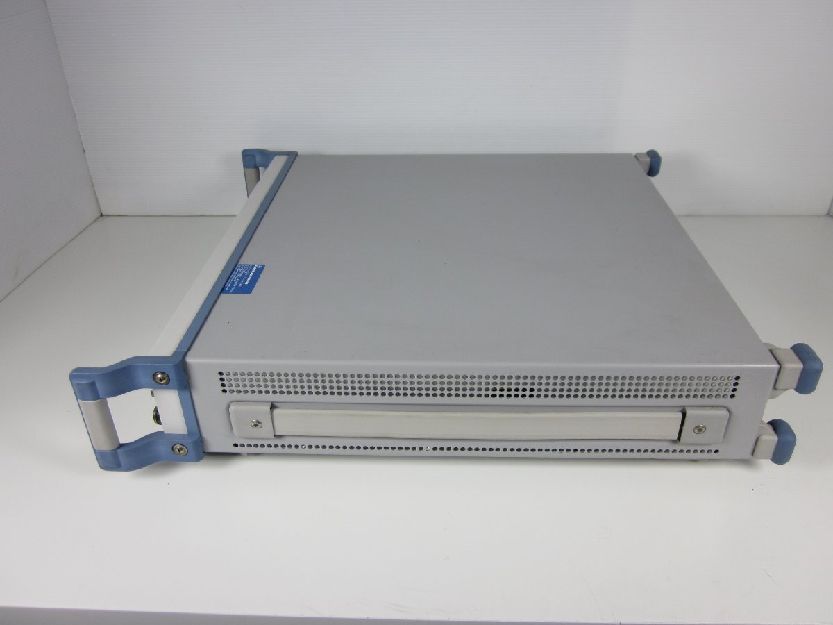 Rohde & Schwarz SML01 Signal Generator 9kHz-1.1GHz [q1230810921]