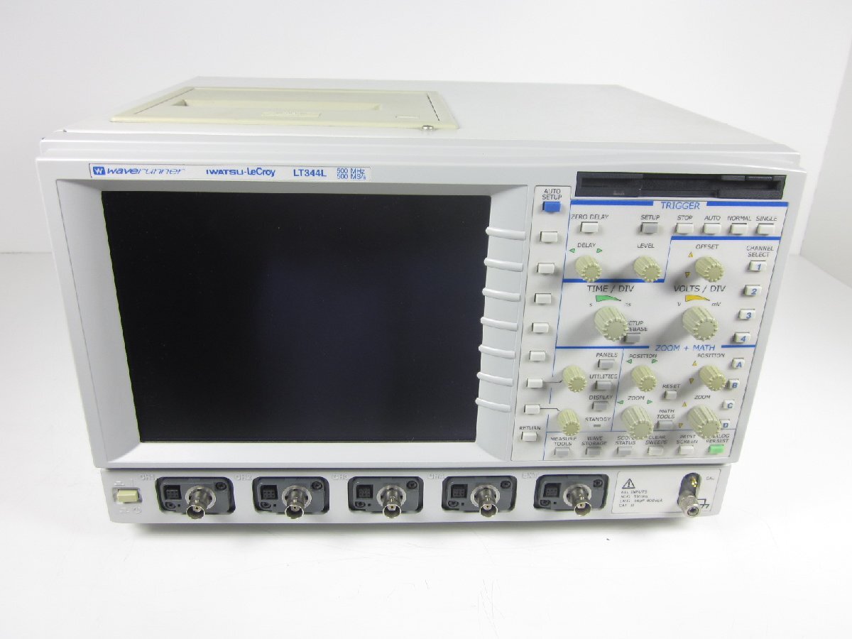 Iwatsu LT344L Digital Oscilloscope 4ch 500MHz [q1230804943]