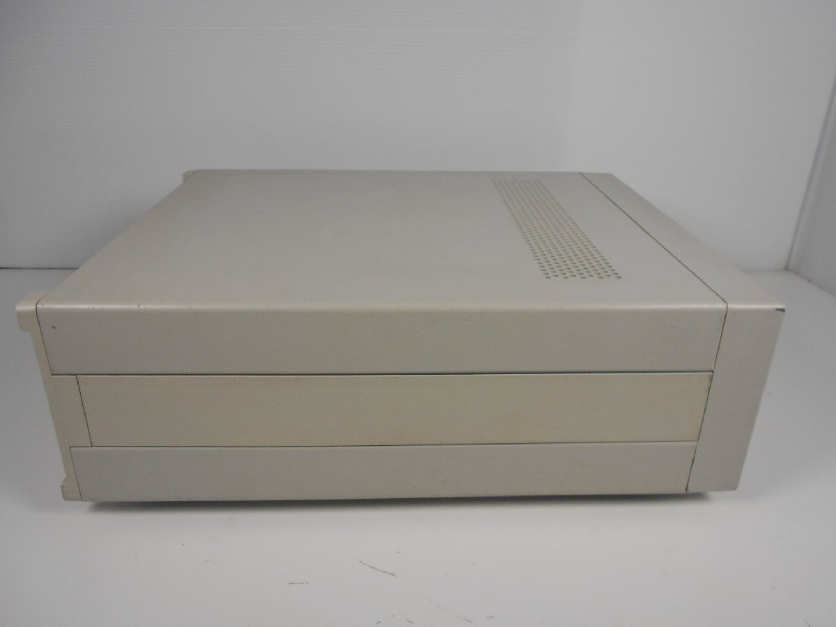 Fluke 54100 Video Signal Generator PAL/NTSC/SECAM [n1230816285]