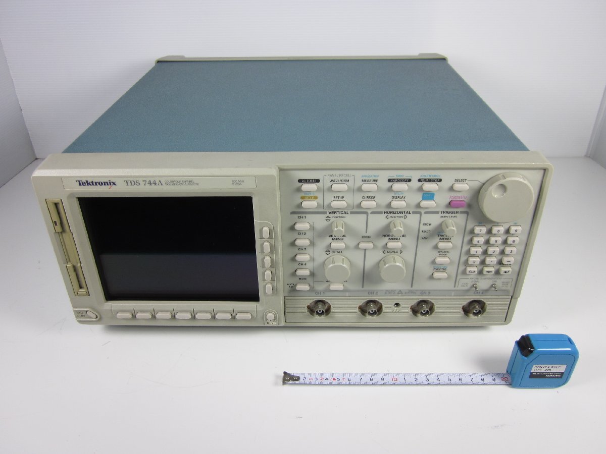 Tektronix TDS744A Digital Oscilloscope 4ch 500MHz 2GS/s [m1231125238]