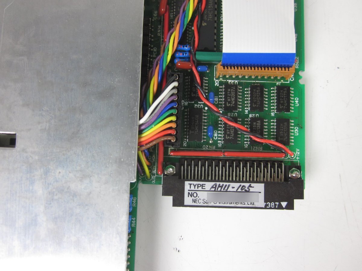NEC AH11-105 Charge Amplifier Measurement Range 1/2/5/10/20/50/100/200/500/1k/2k/5kG Frequency Response 0.2Hz-100kHz [g1231121368]