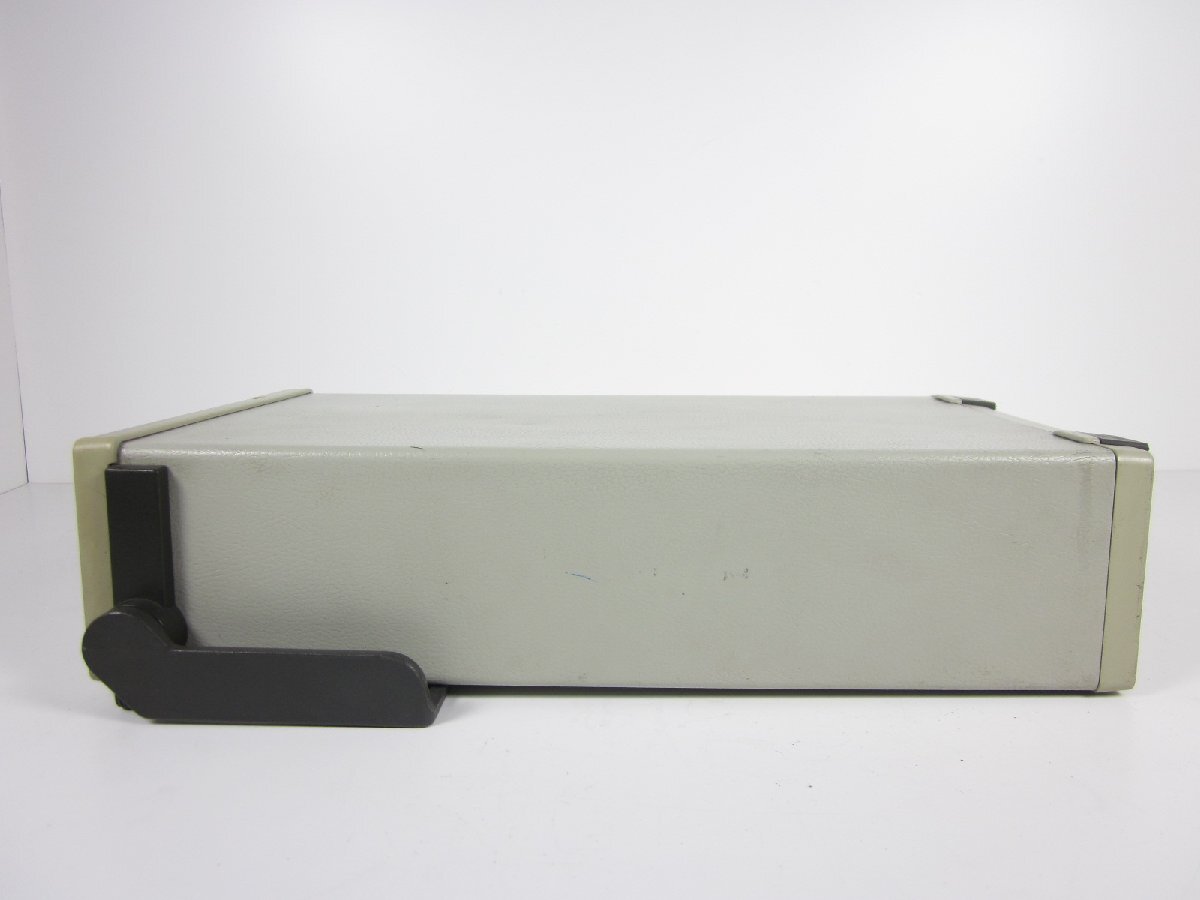 Fluke 8840A Multimeter 5.5 Digit 4-Wire Resistance Measurement [c1231128363]