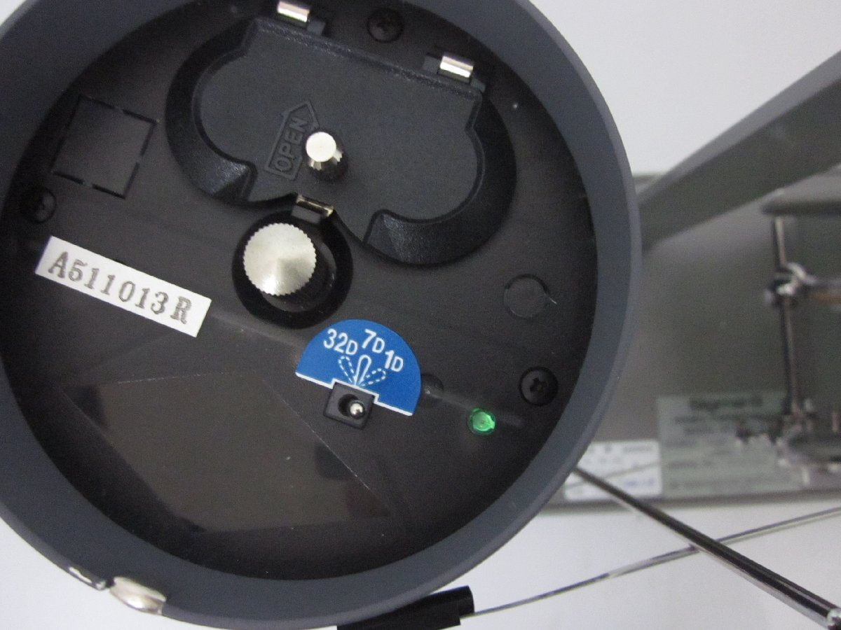 Sato Keiryoki 7210-00 Temperature and Humidity Recorder [e1231272555]