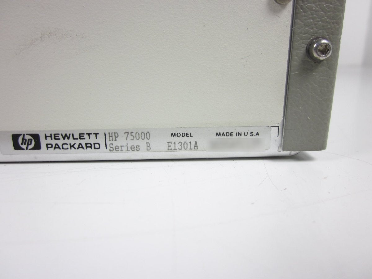 HP 75000 E1301A Mainframe 5.5 Digit Multimeter [l1231265664]