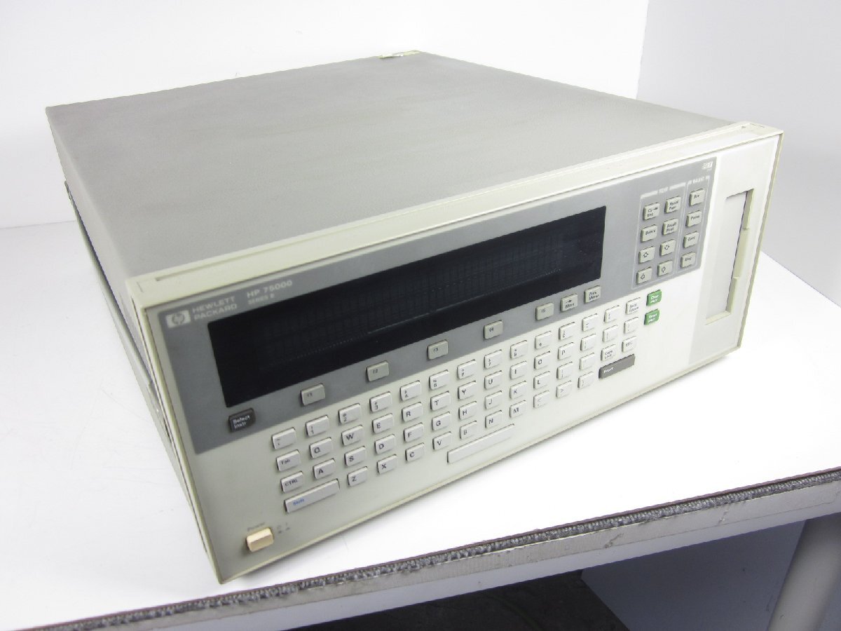 HP 75000 E1301A Mainframe 5.5 Digit Multimeter [u1231257548]