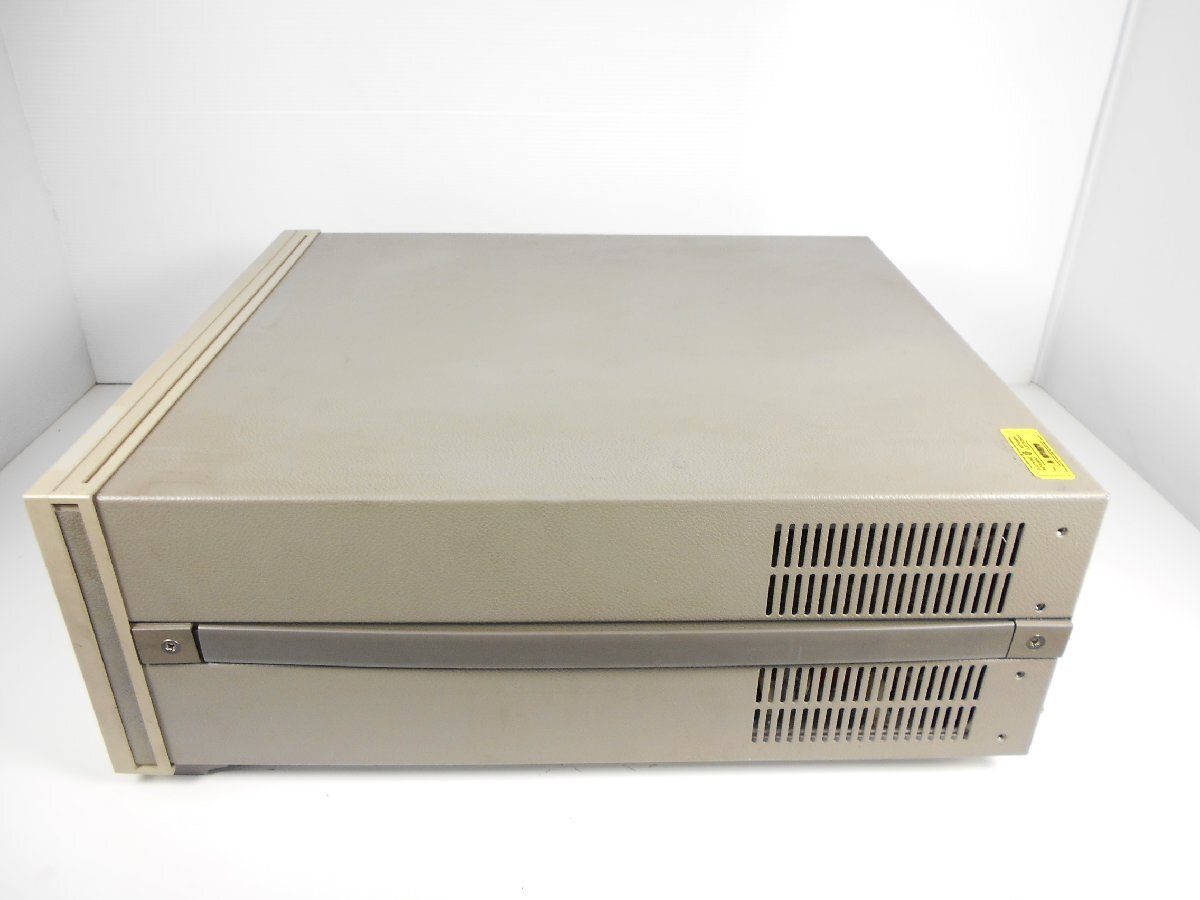 HP 75000 E1301A Mainframe 5.5 Digit Multimeter [u1231257548]