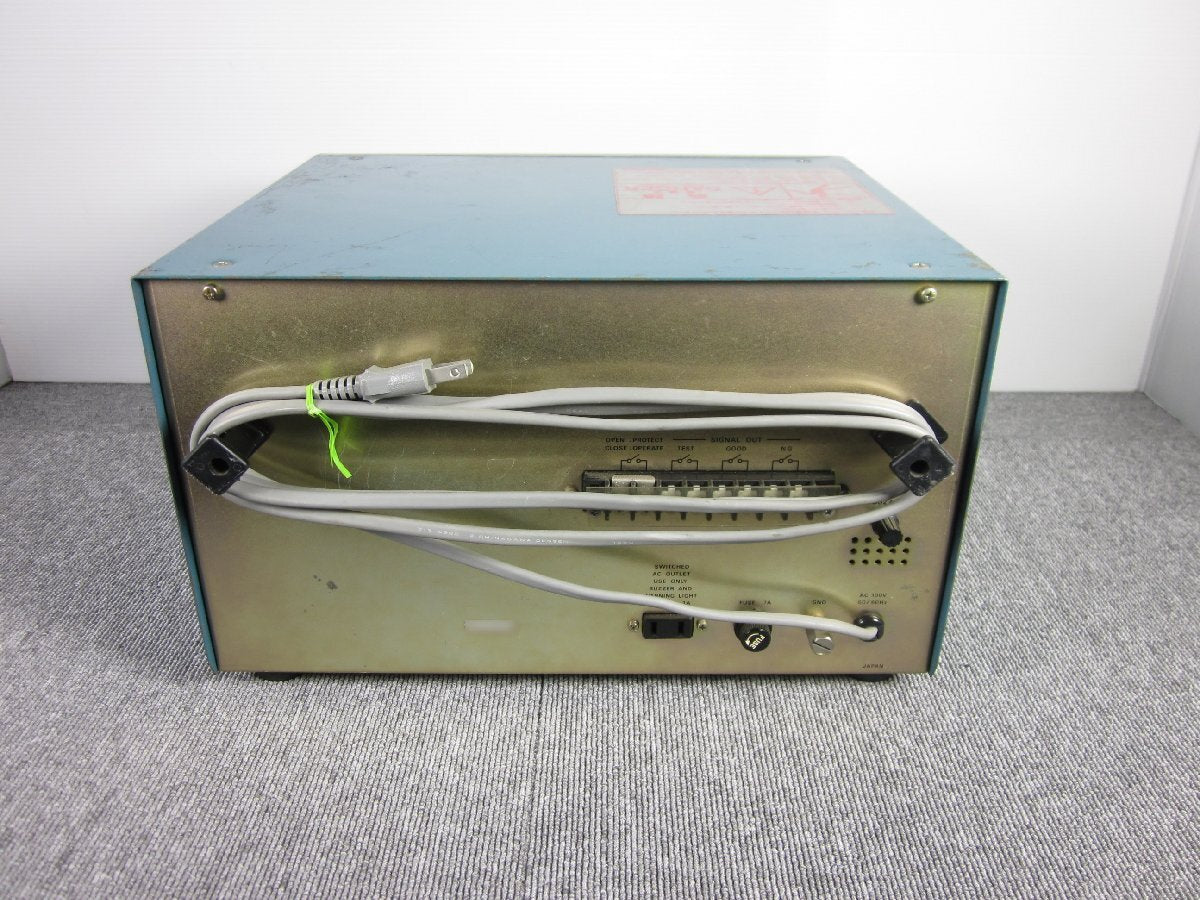 KIKUSUI TOS8650 Dielectric Strength Tester 0-1.5kV/0-5kV [x1231247144]
