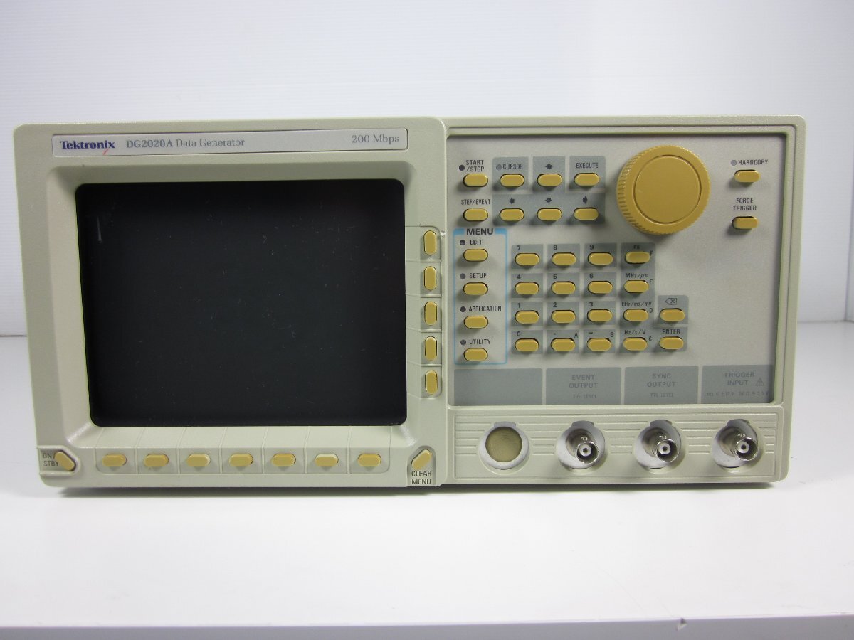 Tektronix DG2020A Data Generator 24CH 200MHz [r1231265062]