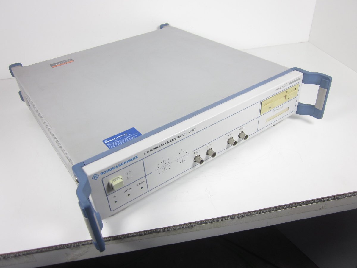Rohde & Schwarz AMIQ1110 I/Q Modulation Signal Generator [u1231265462]