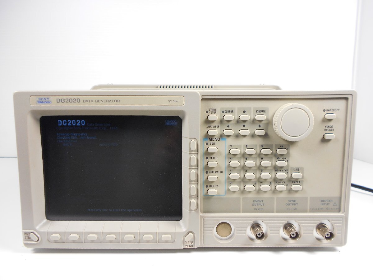 Tektronix DG2020 Data Generator 12CH 200MHz [c1231384825]