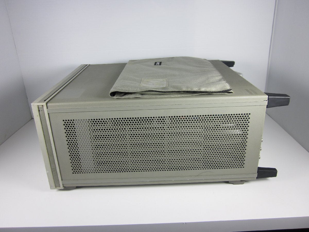 HP 16500B Logic Analysis System Mainframe [e1231395655]