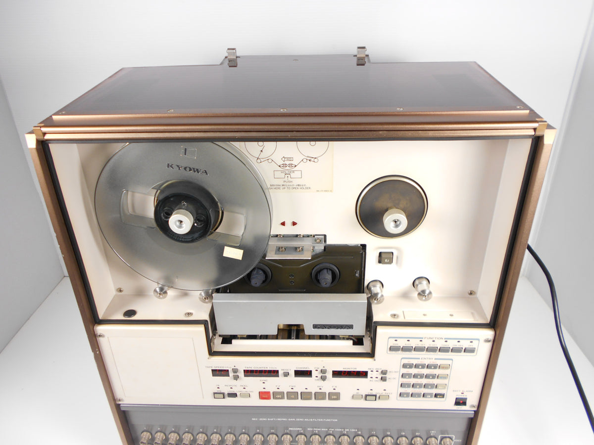 Kyowa RTP-802A Data Recorder 21CH [d1231380994]