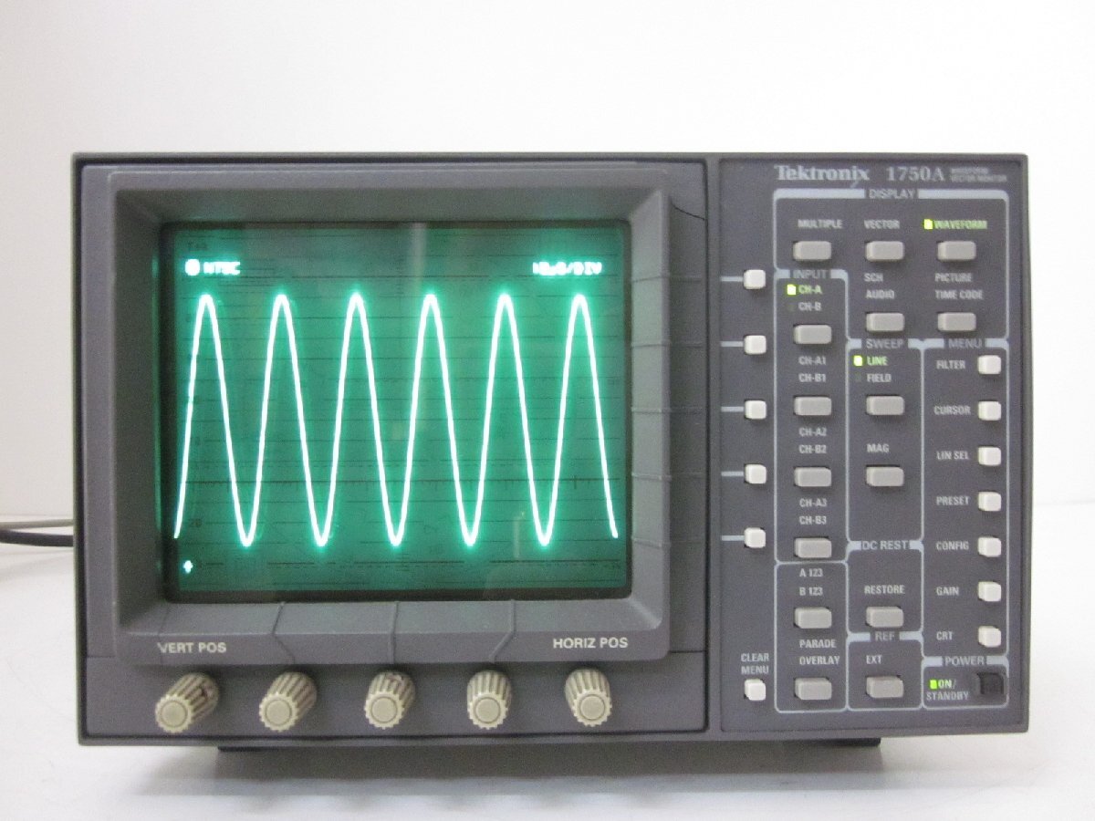 Tektronix 1750A Waveform Monitor Vectorscope [q1231379312]