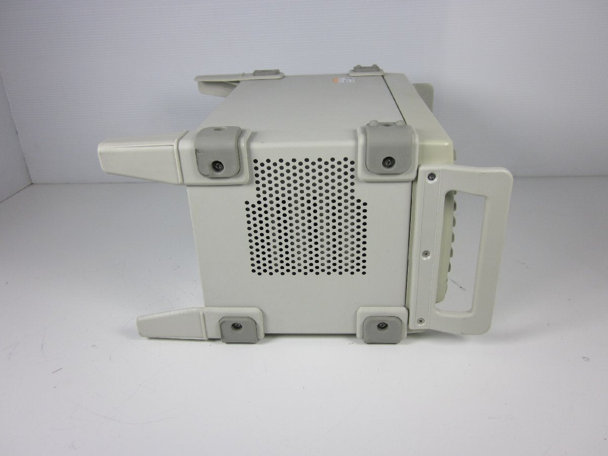 Advantest U3751 Spectrum Analyzer 8GHz (for parts or not working) [l1231385624]