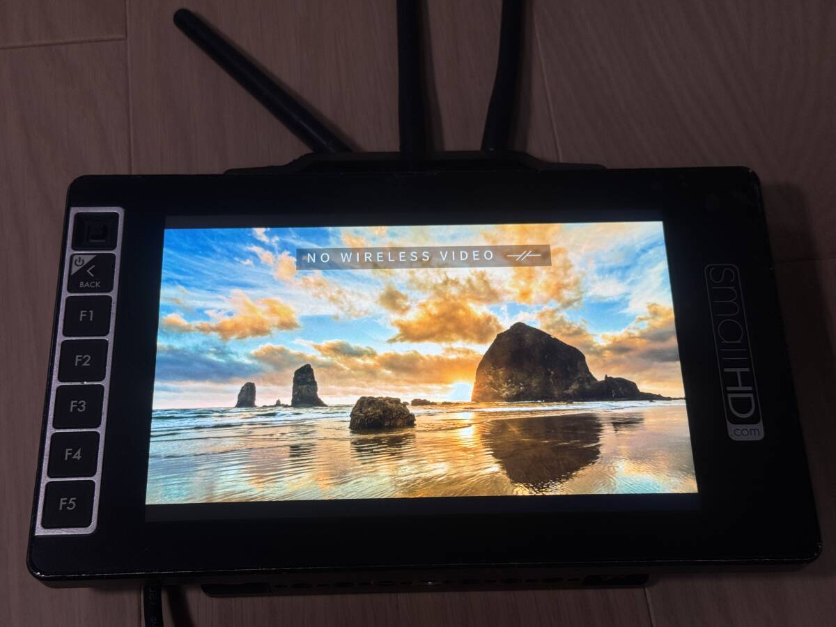 SmallHD 703 Bolt Monitor [v1233107956]