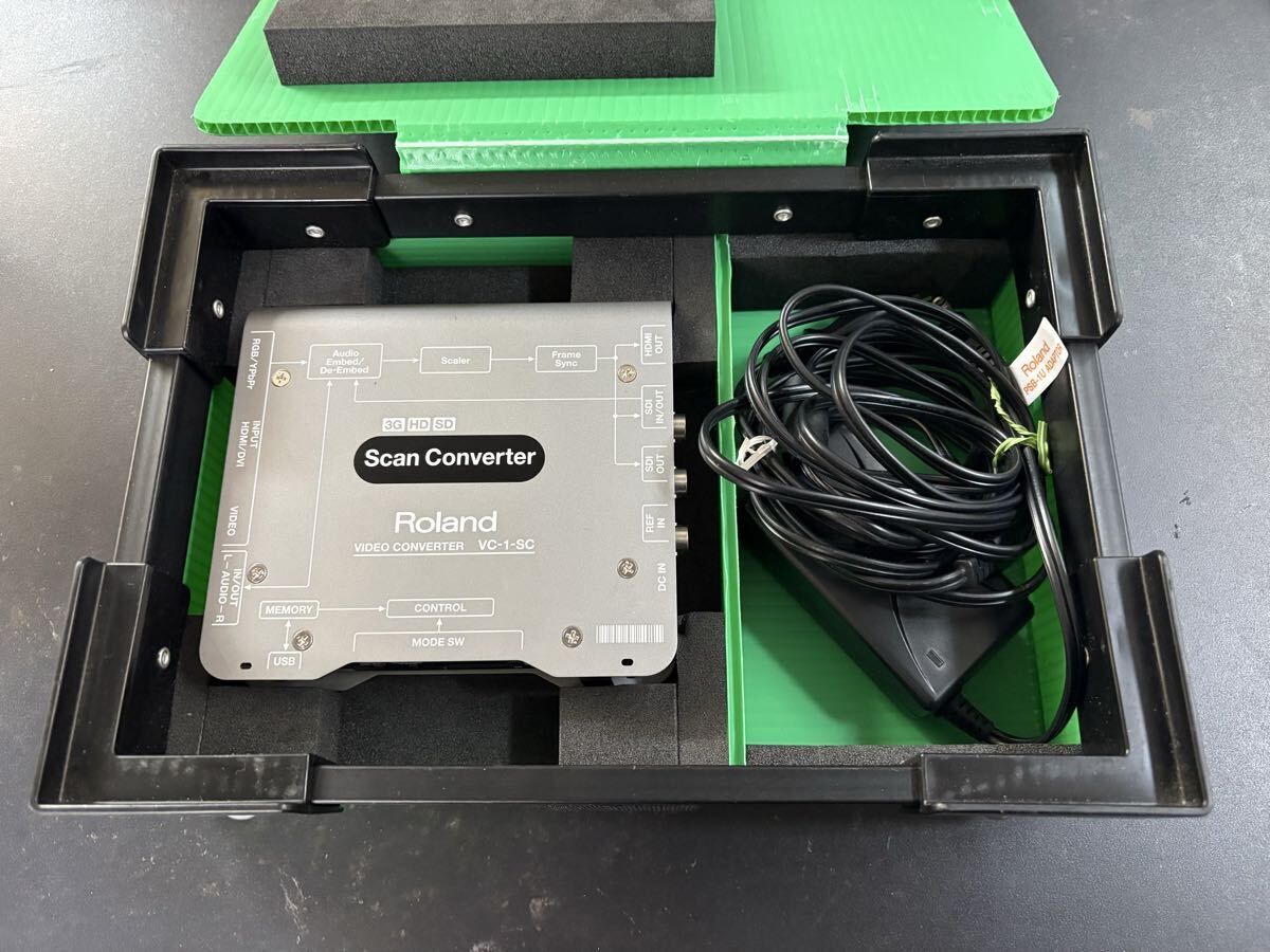 Roland VC-1-SC Video Converter with Case [q1233259187]