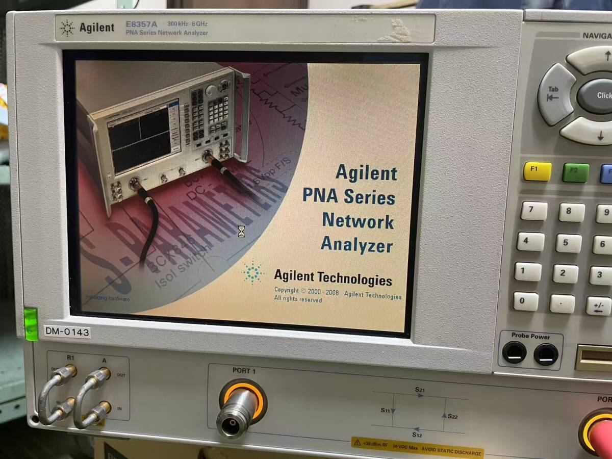 Agilent E8357A PNA Network Analyzer 300kHz-6GHz [c1233400836]