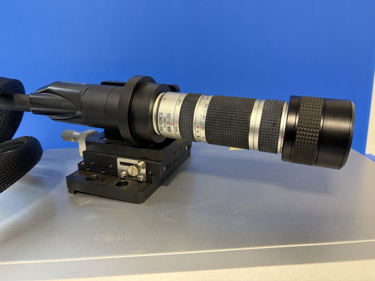 Keyence VH-5500 Digital Microscope with VH-Z20R Lens Set [t1233445190]