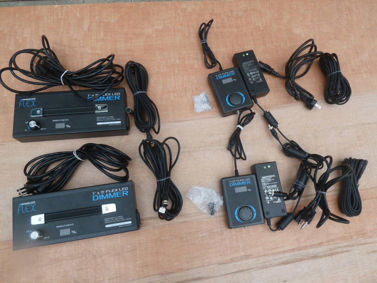 Westcott Flex Daylight Mat LED Light Set 1x2 1x3 with Dimmer (for parts or not working) [g1233642882]
