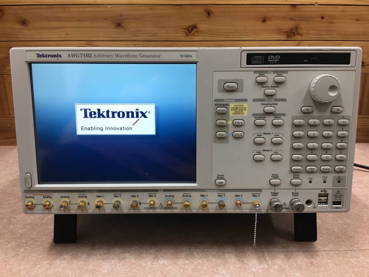 Tektronix AWG7102 Arbitrary Waveform Generator (as-is) [u1233818898]