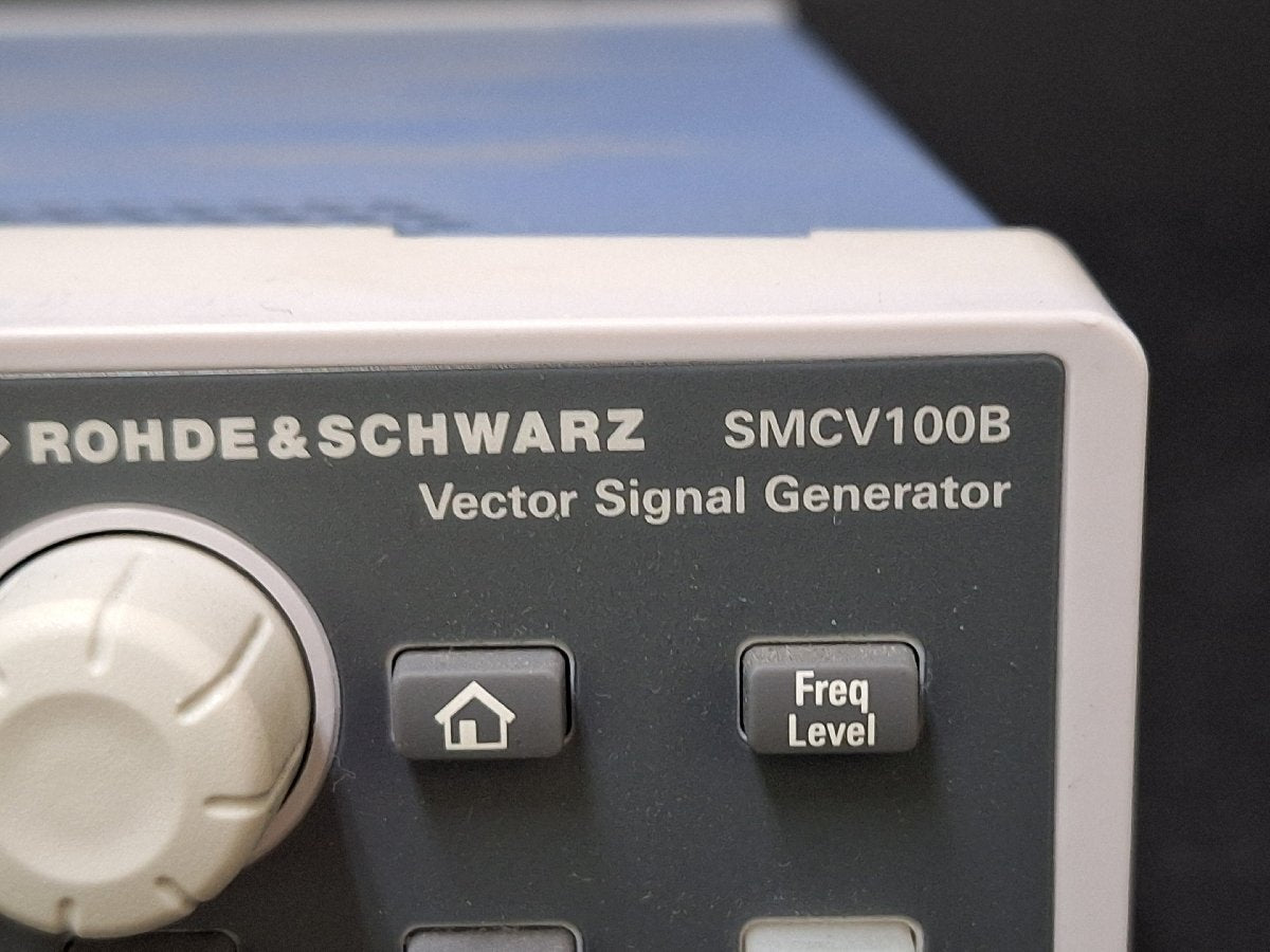 Rohde & Schwarz SMCV100B Vector Signal Generator Opt. B103 [l1233846287]