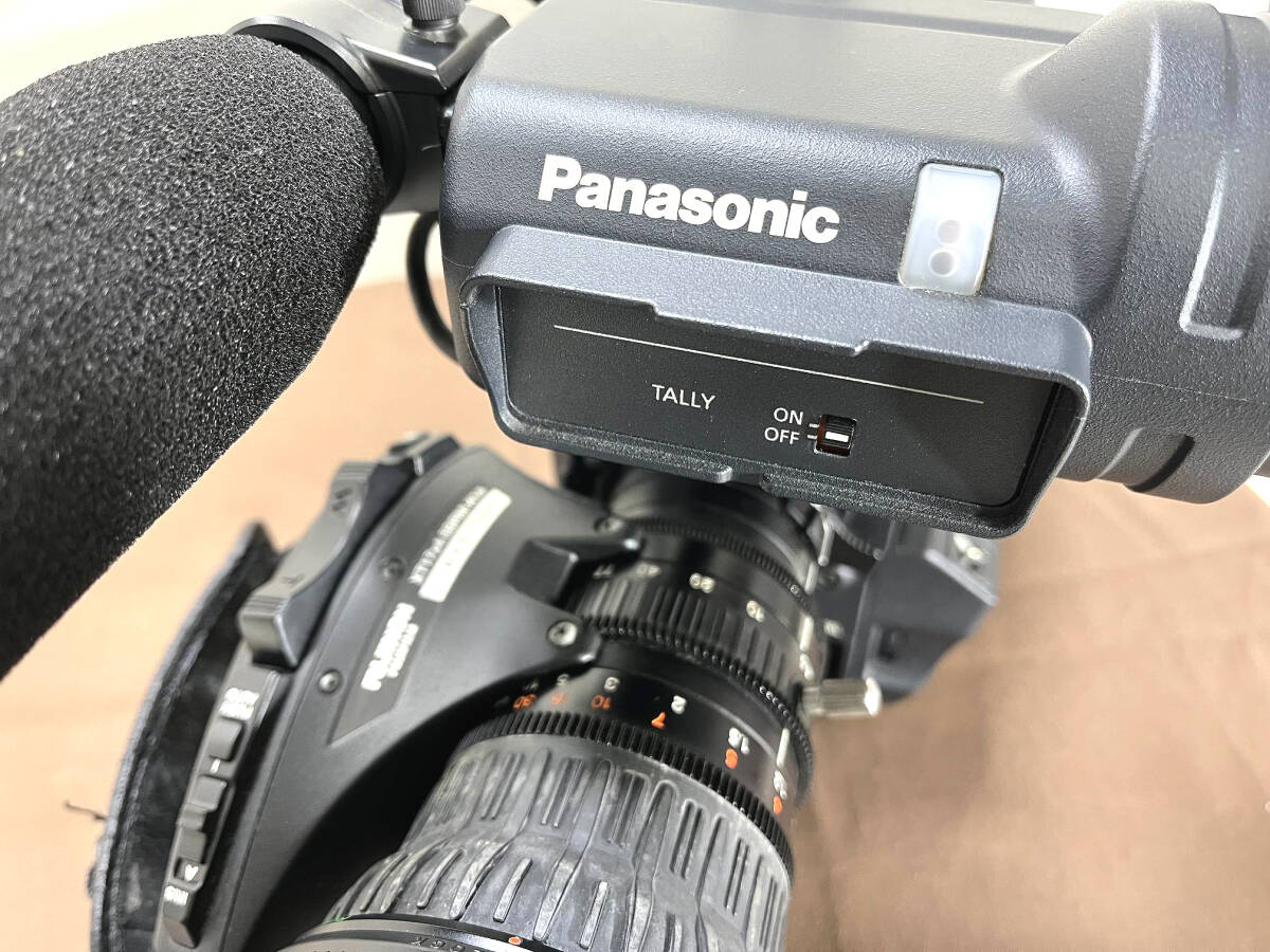 Panasonic AG-HPX305 P2HD Memory Card Camera Recorder with 64GB P2 Card and Battery (as-is) [b1234504327]