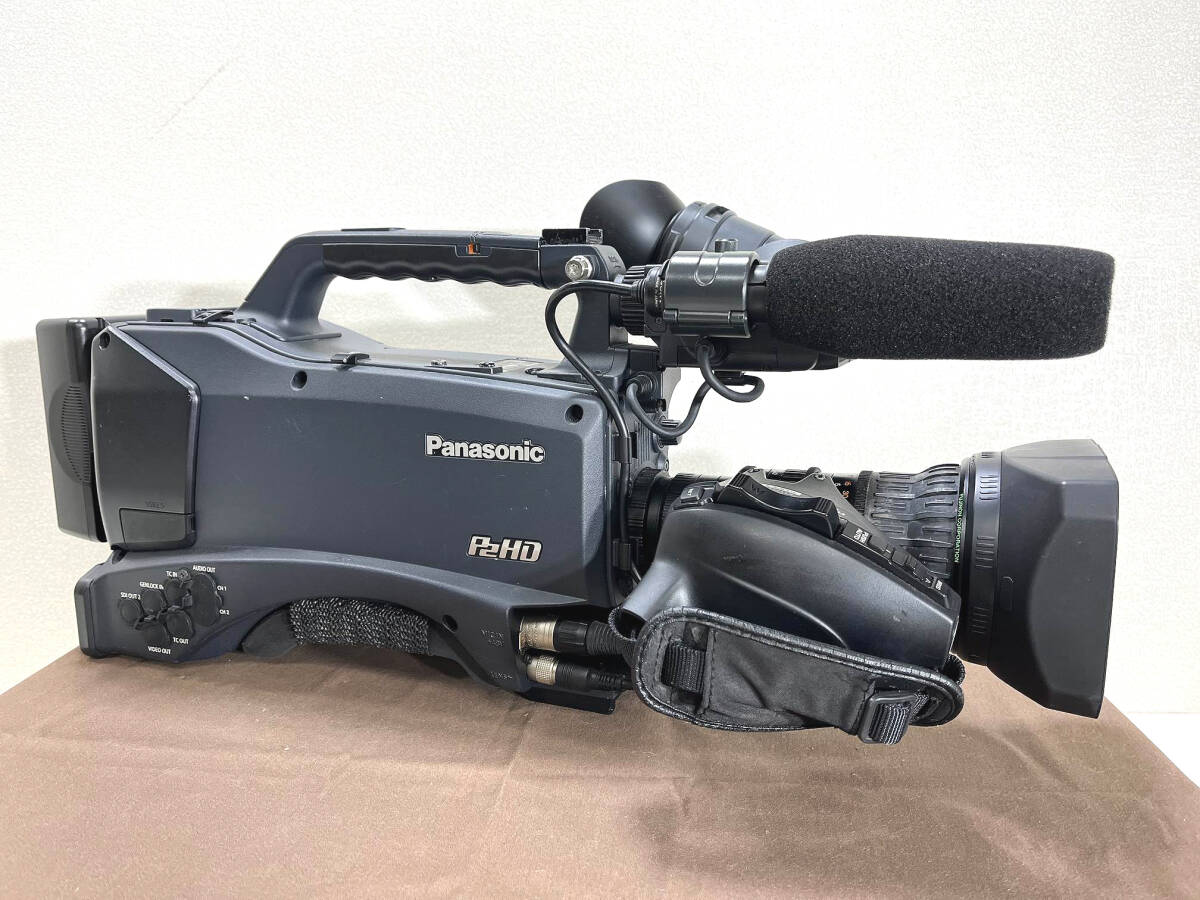 Panasonic AG-HPX305 P2HD Memory Card Camera Recorder with 64GB P2 Card and Battery (as-is) [b1234504327]