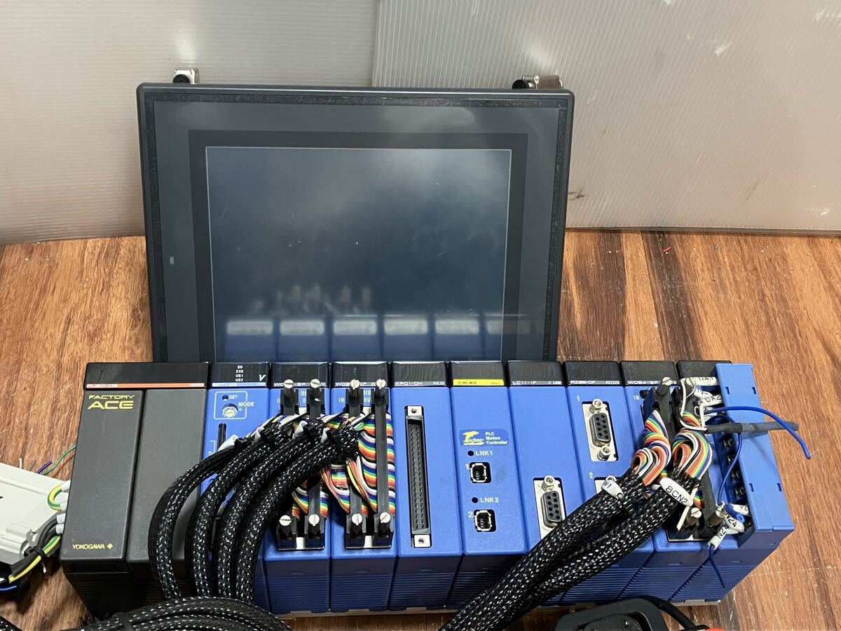 Yokogawa FACTORY ACE F3SP71-4S PLC with Keyence VT3-V7 Controller Set [1234623877]