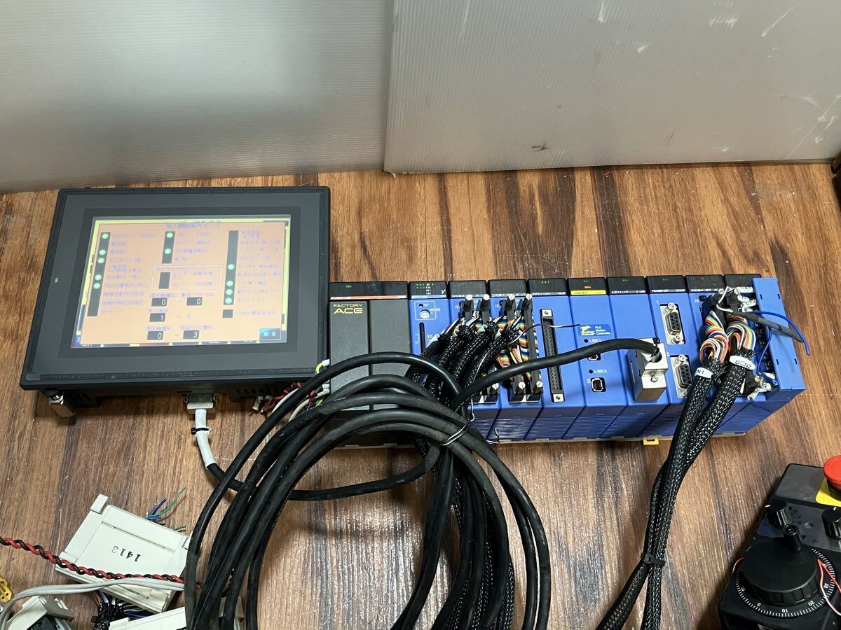 Yokogawa FACTORY ACE F3SP71-4S PLC with Keyence VT3-V7 Controller Set [1234623877]