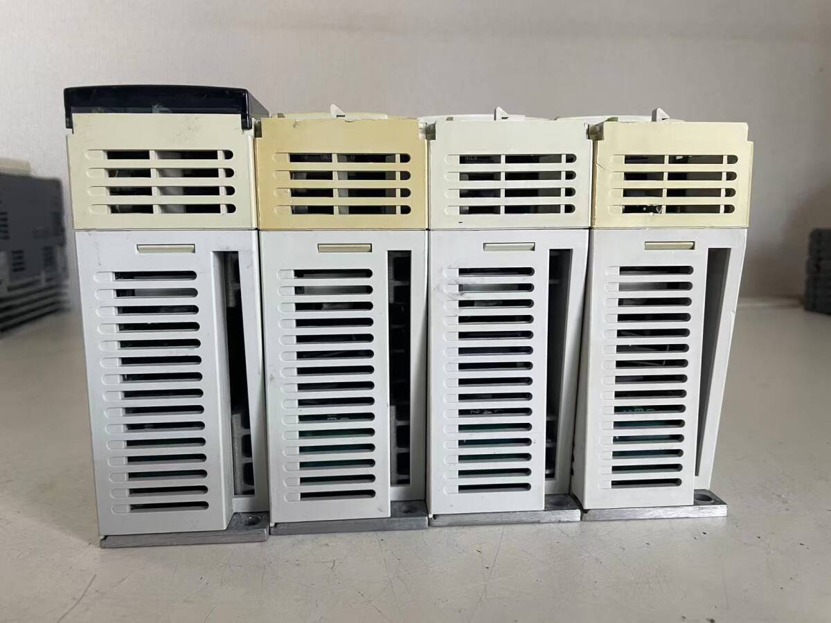 Mitsubishi Electric MR-J2S-10A Servo Amplifier 100W 4 pcs (as-is) [r1234863890]