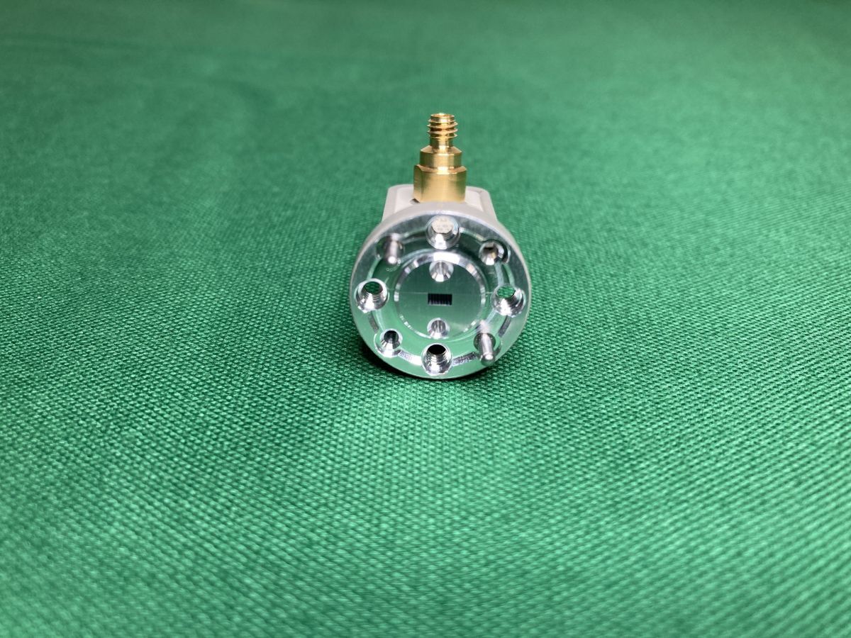 Agilent W281C Waveguide to 1.0mm Female Adapter WR-10 W-Band 75-110GHz [x1235283142]