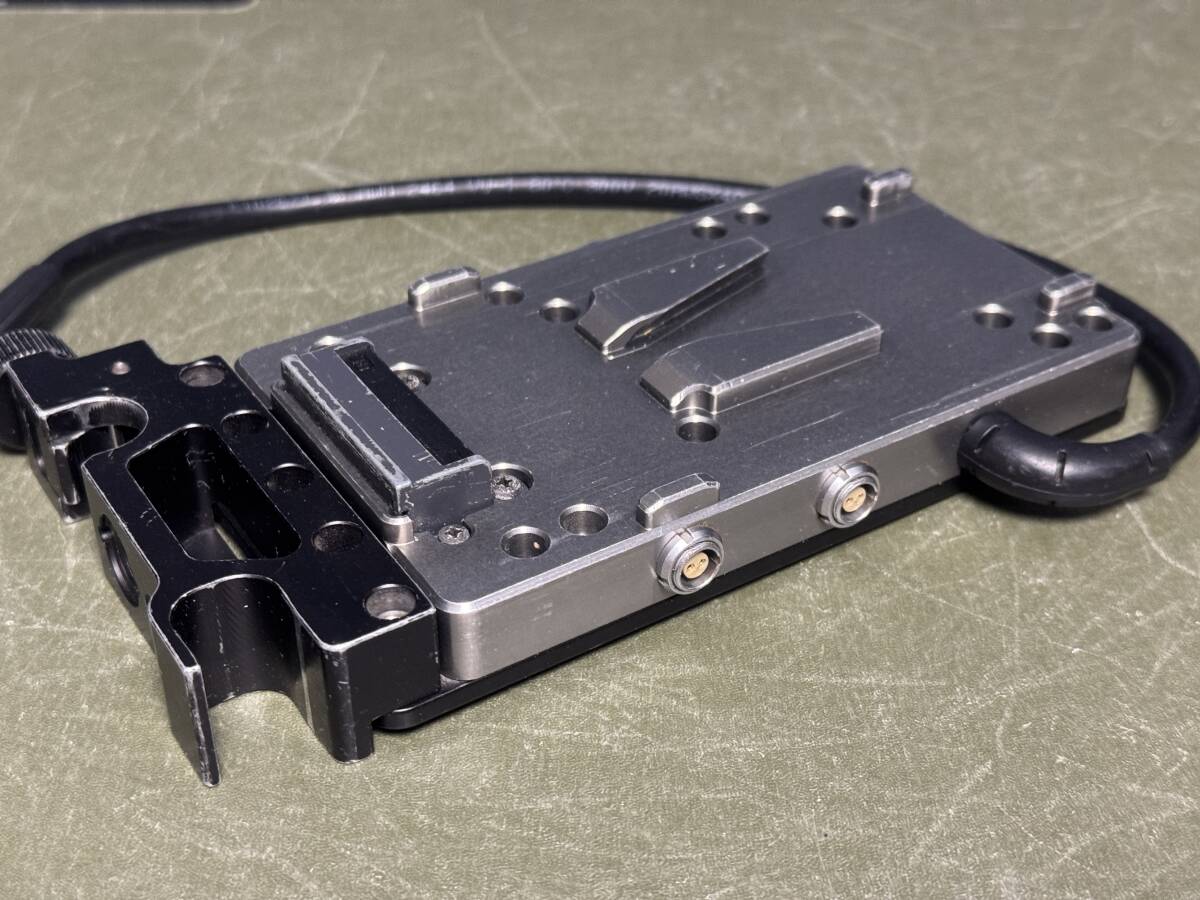 ARRI Cine bebob Battery Plate with ARRI BAP-1 Adapter [c1235537948]
