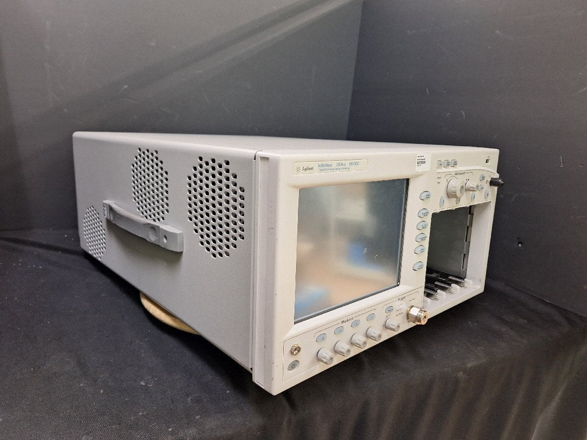 Agilent 86100C DCA-J Digital Communication Analyzer (for parts or not working) [1236108539]