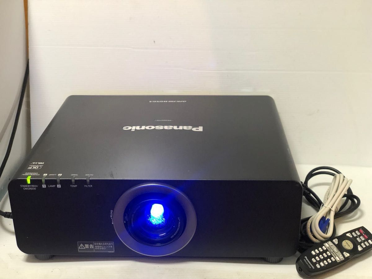 Panasonic PT-DZ6710L Projector 6000 Lumens Projection Size 50-600 inches Lamp Usage 1269H/1268 hours [z224590280]